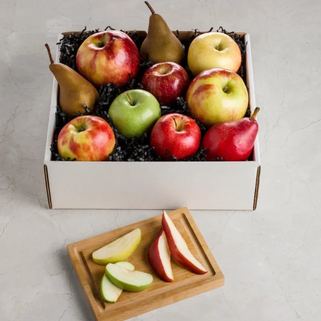 It's Apple and Pear season!🍏🍐 

Check out our Best Of Apples And Pears Box

At Fresh Midwest we taste test every piece of fruit and then hand select only the best variety of apples and pears for you and your family's enjoyment. 

Some of the varieties that go into this curated box are limited supply and only available for a short time.

Get ready for juicy, ripe apples and deliciously sweet pears!

 Tap the link in our bio to shop now! 
.
.
.
.
#SupportLocal #ShopSmallBusiness #FreshMidwest #GroceryDelivery #OnlineGrocery #DeliveryService #FoodDelivery #DoorStepDelivery #OnlineGroceryShopping #NoContactDelivery #ShopSmall #SmallBusiness #ShopLocal #LocalDelivery #InstaFood #DinnerIdeas #FoodGram #HomeCooking #midwest #chicago #Wisconsin #picoftheday #mealkit #dinner #healthydinner #Localproduce #localapples #apples